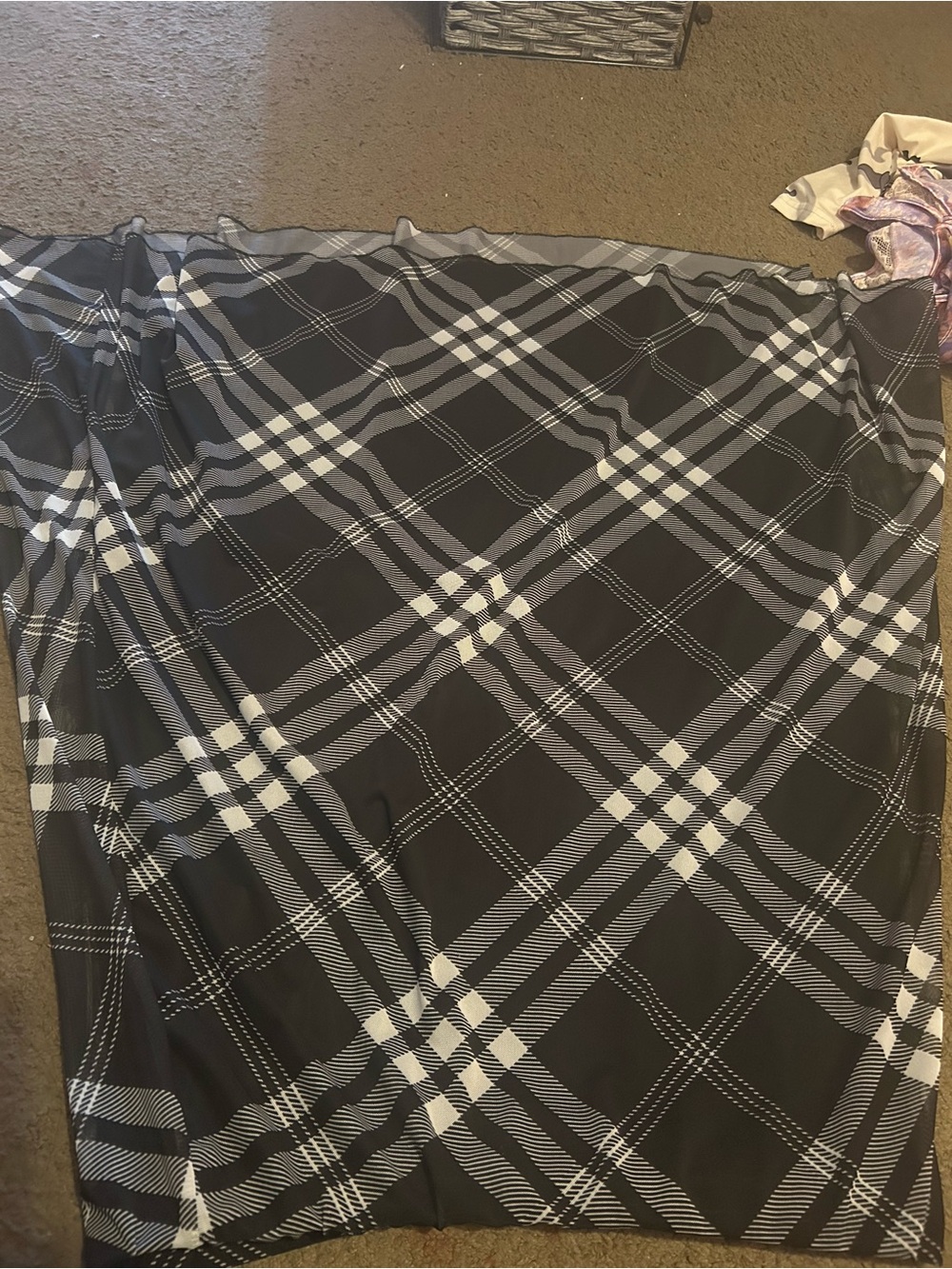 Women's Black and White Plaid High-Low Skirt